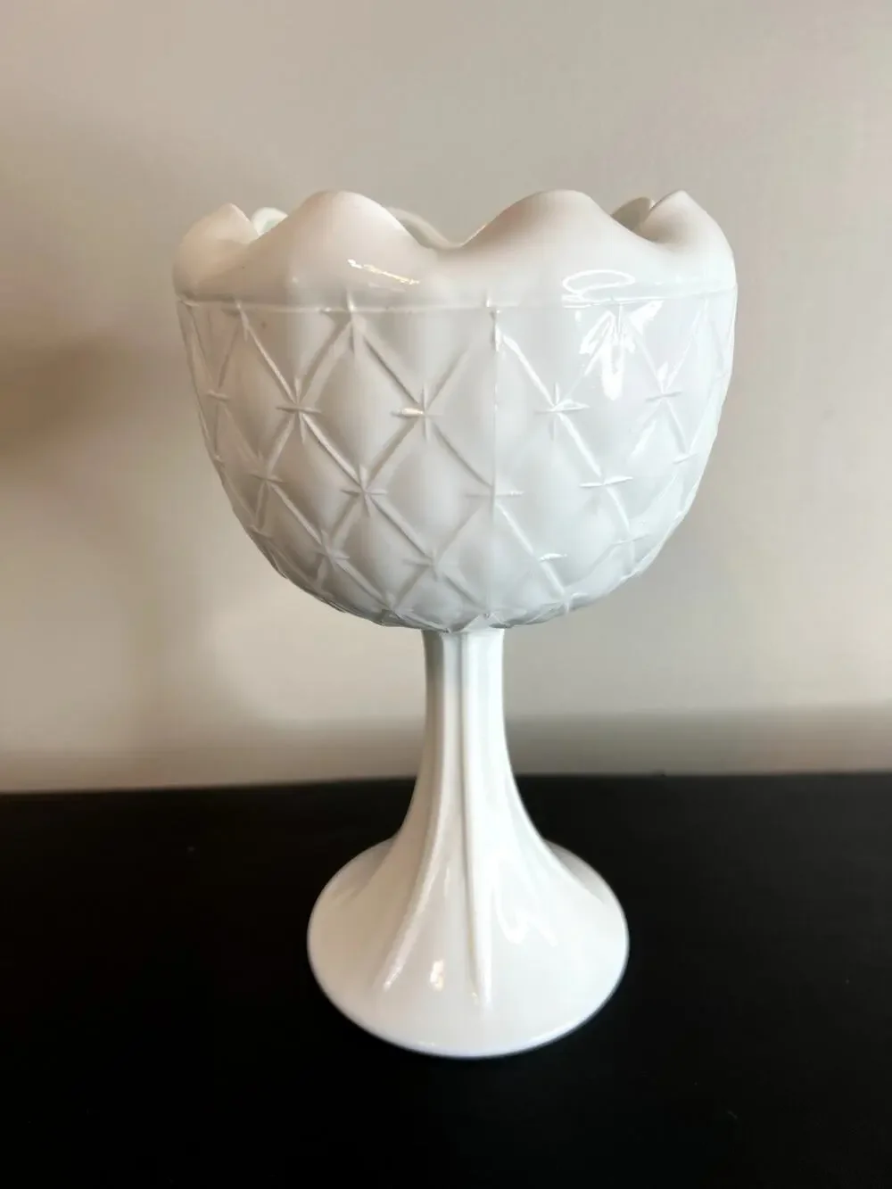 Vintage Westmoreland Quilted Milk Glass Pedestal Candy Dish Compote 9